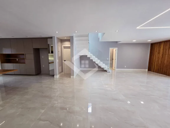 Imagem Casa Contemporânea Triplex . Riviera del Sol - Recreio dos Bandeirantes