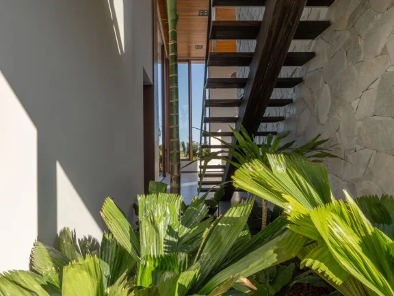 Imagem Casa em Condomínio à venda em Praia do Forte, Mata de São João - Churrasqueira, Piscina e Mobiliado