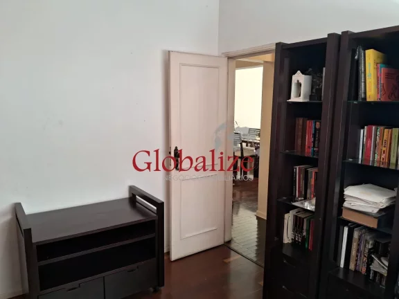 Imagem Belo Apartamento com 3 dormitórios em Santos na Ponta da Praia muito bem localizado por R$ 860.000,00