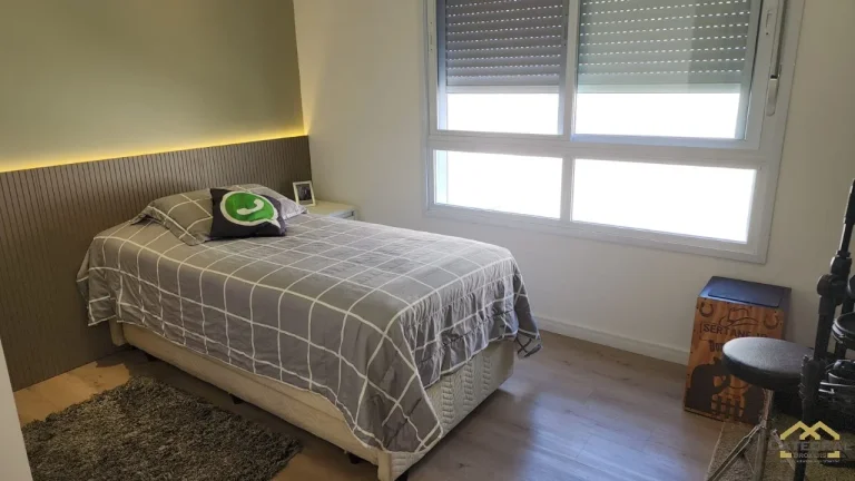 Imagem Casa Térrea à Venda em Condomínio com 4 Quartos e Piscina em Jundiaí/SP