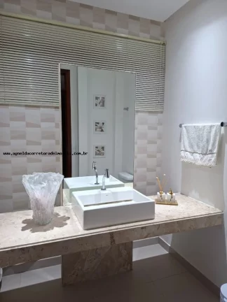 Imagem Casa em Condomínio para Venda, Candelária, 5 dormitórios, 4 suítes, 6 banheiros, 6 vagas