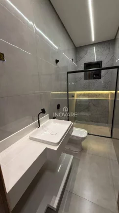Imagem Casa com 3 dormitórios à venda, 223 m² por R$ 980.000,00 - Alto do Trindade - Itumbiara/GO