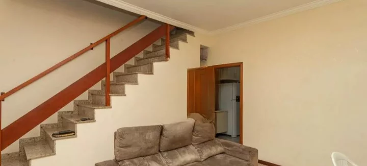 Sobrado com 3 Quartos à Venda,  em Piraporinha - Diadema