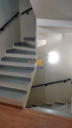 Imagem SOBRADO EM CONDOMINIO FECHADO COM 3 DORMITÓRIOS NO AGUA VERDE