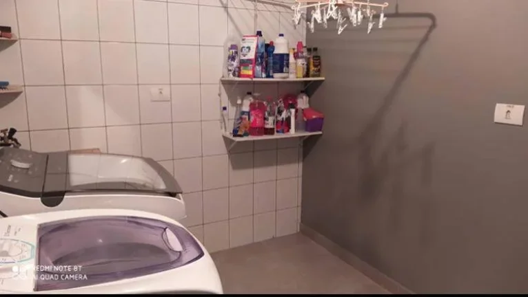 Imagem Sobrado Maravilhoso 258 m² 5 Dormitorios 5 Vagas de Garagens