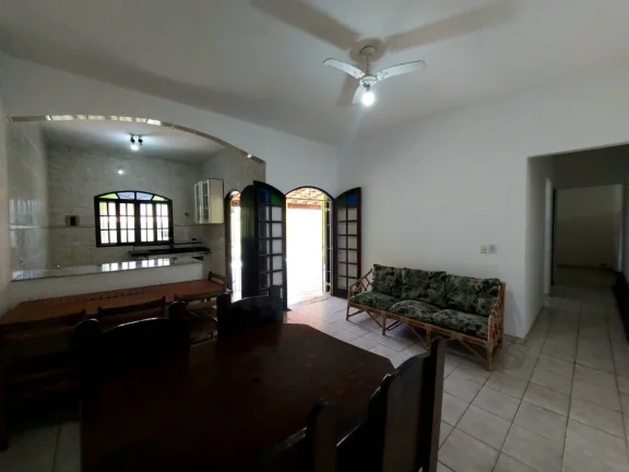 Imagem Casa para Venda em Itanhaém, Balneário Califórnia, 2 dormitórios, 2 banheiros, 10 vagas