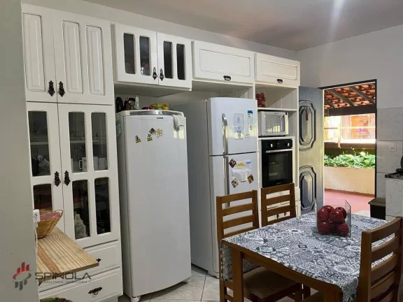 Imagem Chácara com 3 dormitórios à venda, 2500 m² por R$ 850.000,00 - Ponte Alta - Guararema/SP