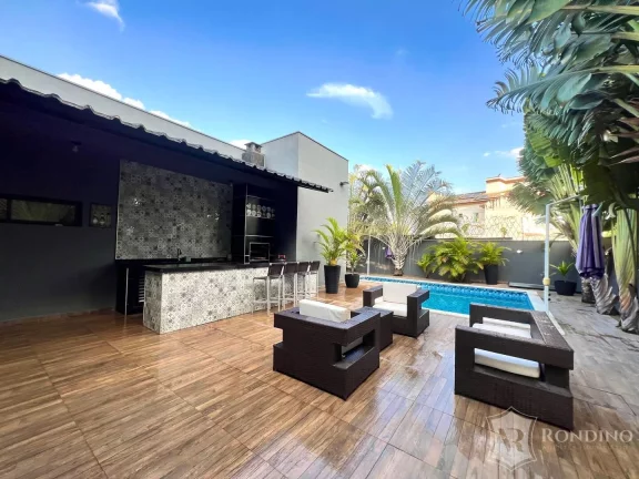 Casa 3 suites Piscina e Quintal