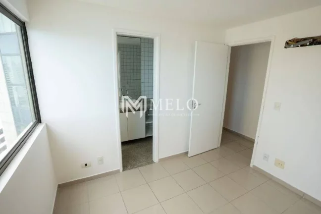 Imagem APTO. 230m2 com 4 suítes sendo 01 suíte master com closet, sala ampla para 04 ambientes com uma visão de 180° da Av. Boa Viagem I ANDAR ALTO
