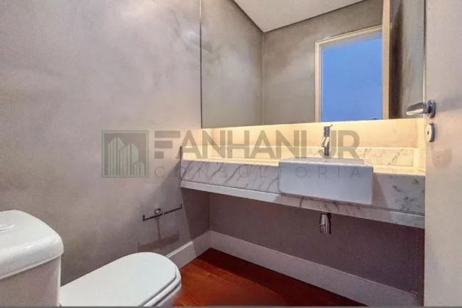 Imagem Venha conhecer o apartamento dos seus sonhos! Este incrível Loft Duplex está em excelente estado e possui características que vão te encantar. Ao ent