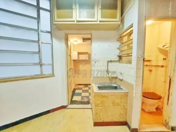 Imagem Leme – Avenida Nossa Senhora de Copacabana | Residencial › Apartamento 3 quarto(s) à Venda
