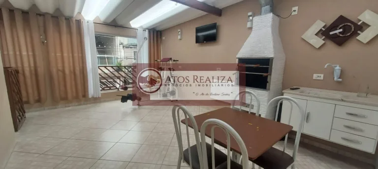 Imagem Vendo lindo sobrado em valor de Oportunidade, com 3 dormitórios sendo 1 suíte, eescritório, 2 vagas, sacada envidraçada e Jardim de inverno.