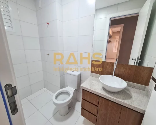 Imagem COBERTURA PLANA . DIFERENCIAIS DE DESTAQUE: - Local alto com linda vista para a Serra do Mar A Serra...