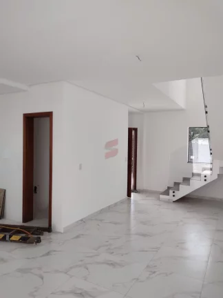 Imagem SOBRADO com 3 dormitórios à venda com 125m² por R$ 780.000,00 no bairro Centro - PINHAIS / PR