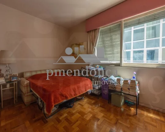 Imagem Apartamento em Higienópolis com 4 quartos (1 suíte) e 2 vagas, 240 m2