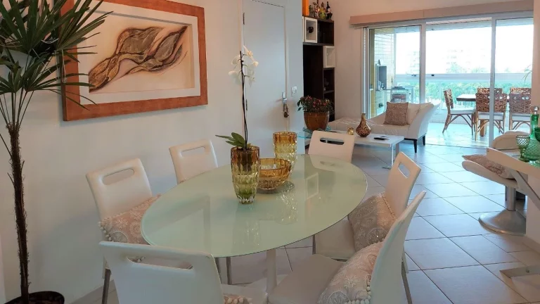 Imagem Apartamento com 4 dormitórios (2 suítes) à venda, 160 m² por R$ 5.500.000 - Riviera Módulo 08 - Bertioga/SP