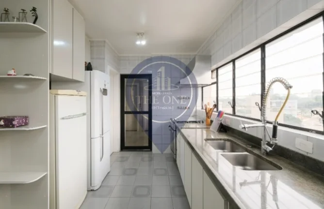 Imagem Imperdível oportunidade de compra ou aluguel de apartamento de luxo em Perdizes, São Paulo-SP: 4 quartos, 3 suítes, 3 salas, 5 banheiros, 3 vagas de garagem, 226m².