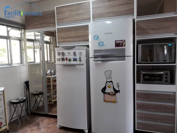 Imagem SOBRADO 3 DORMITÓRIOS COM SUÍTE À VENDA - BAIRRO TABOÃO - SBC