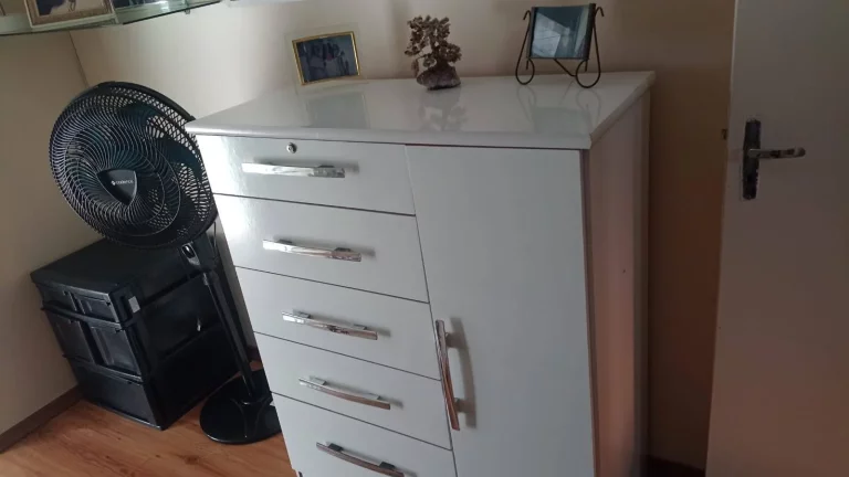 Imagem APARTAMENTO MOBILIADO COM UM DORMITÓRIO PRAIA MARANDUBA