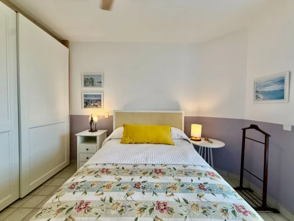Imagem Apartamento à venda em Riviera de São Lourenço Módulo 06: 3 quartos, 2 suítes, 2 salas, 2 vagas, 149m². Venha conferir!