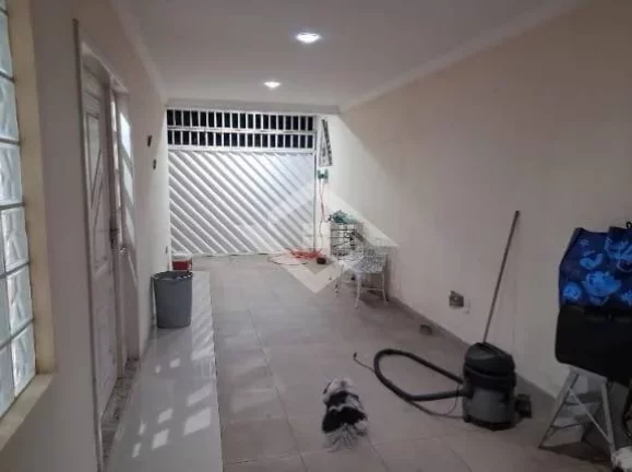 Imagem Casa dúplex com 3 quartos e 240m² em condomínio – Campo Grande RJ