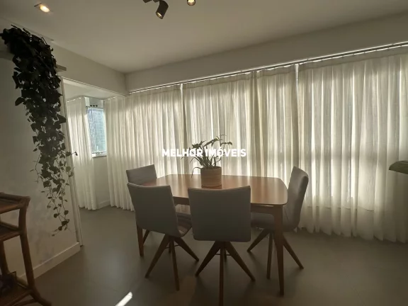 Imagem Apartamento Quadra mar á venda com 2 dormitórios sendo uma suíte localizado em Balneário Camboriú