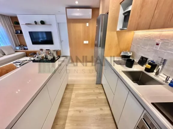Imagem Apartamento para locação de alto padrão no Jardim América: 1 quarto, 1 suíte, 2 salas, 2 banheiros, 2 vagas, 70m².