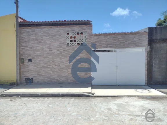 Imagem Casa à venda em São Miguel dos Milagres, 2/4, nascente, próximo á praia