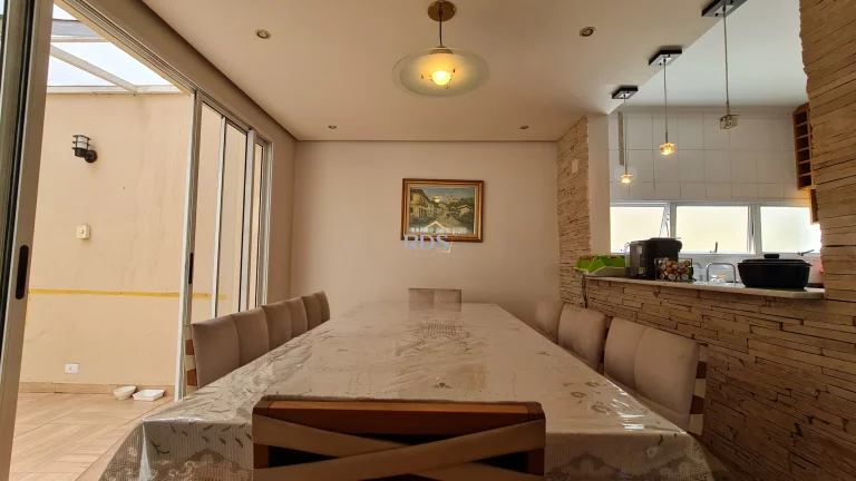 Imagem Vende casa em condomínio fechado na Vila Andrade