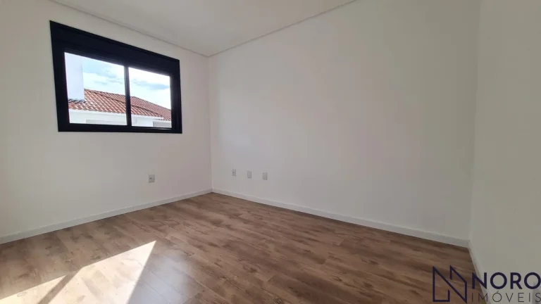 Imagem 2 Dormitórios em Camobi, com Box | Prédio novo