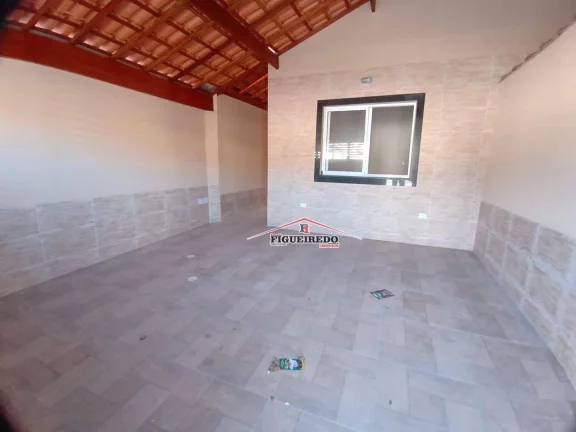 Imagem Casa à venda, 105 m² por R$ 420.000,00 - Vila Tupiri - Praia Grande/SP
