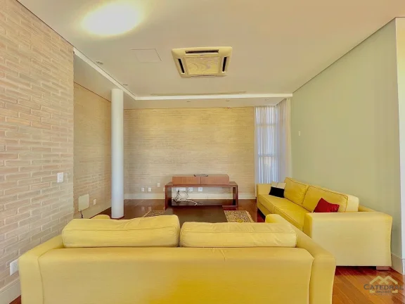 Imagem Casa pra Locação em condomínio fechado com 4 quartos e com piscina - Jundiaí/SP