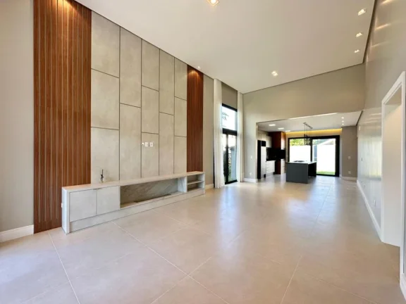 Imagem Casa em Condominio 4 Dormitórios - Bairro --