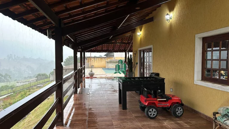 Imagem Chácara com 5 dormitórios à venda, 49 m² por R$ 2.200.000,00 - Cuiabá de Cima - Nazaré Paulista/SP