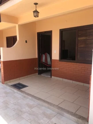 Imagem Apartamento Térreo Mobiliado Peró Excelente Localização