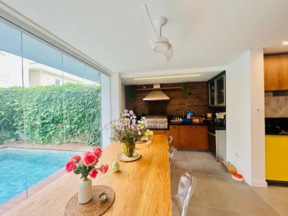Imagem Casa Sobrado, 3 dormitórios ( 3 suítes), Condomínio Altos da Serra VI, Urbanova - Sjc.