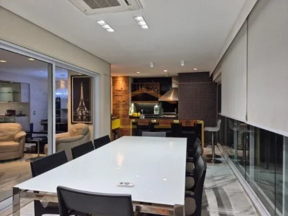 Imagem Apartamento de alto padrão, com 3 dormitórios, sendo 3 suítes, 3 vagas de garagem e uma elegante ...