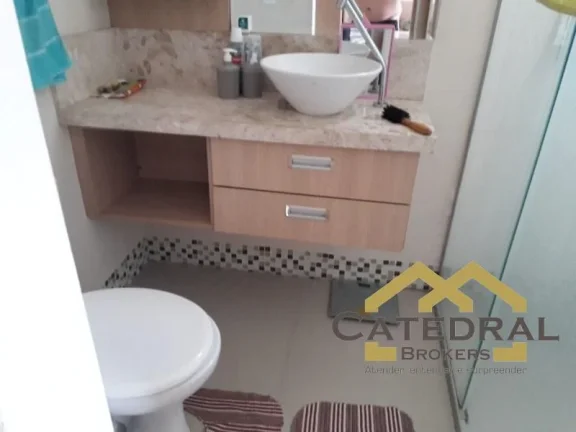 Imagem Sobrado com 3 quartos em condomínio à Venda em Jundiaí - Bairro das Tulipas
