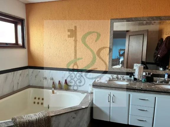 Imagem Venda de Sobrado de Luxo na Vila Brandina, Campinas-SP 4 Quartos, 2 Suítes, 329 m² Imperdível!