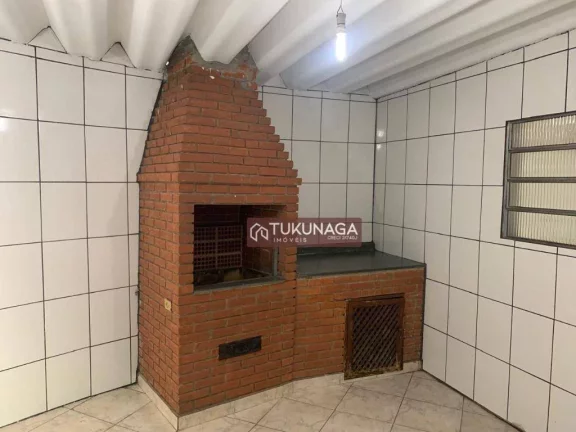 Imagem Casa com 3 dormitórios à venda por R$ 750.000,00 - Jardim Presidente Dutra - Guarulhos/SP
