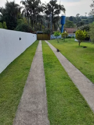 Imagem Chácara com 3 dormitórios à venda, 2 m² por R$ 1.450.000,00 - Centro - Biritiba Mirim/SP