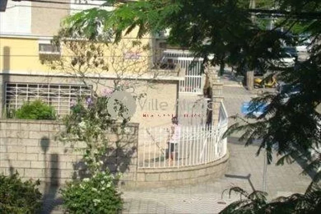 Imagem Casa de esquina a venda em Santos