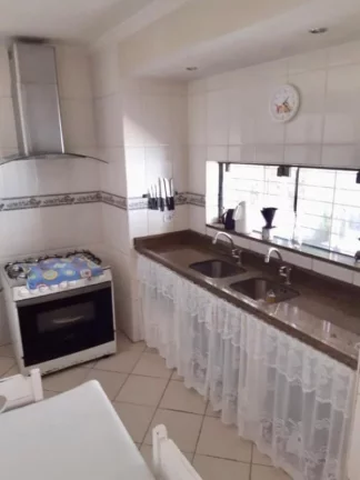 Imagem CASA COM 4 DORMITÓRIOS, 270 M² - VENDA 750 MIL - IMBETIBA - MACAÉ/RJ