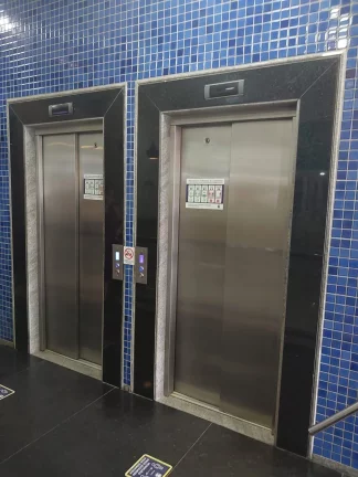 Imagem Imóvel Comercial à Venda, 21 m² em Caminho Das árvores - Salvador