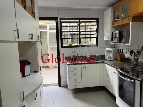 Imagem Sobrado com 3 dormitórios , 1 suíte , churrasqueira e 3 vagas de garagem no bairro do Boqueirão em santos por R$ 1.275.000,00