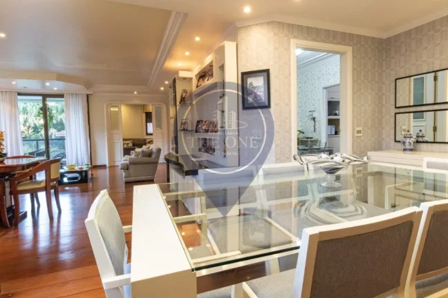 Imagem Apartamento de luxo em Perdizes, São Paulo-SP, com 3 quartos, 3 suítes, 2 salas, 5 banheiros, 3 vagas e 251m². Venha conferir!