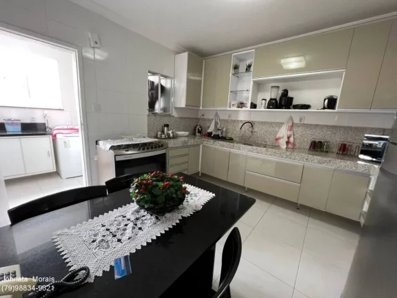 Imagem Apartamento Espaçoso e Reformado no Condomínio Maison Ile de France - Confira!