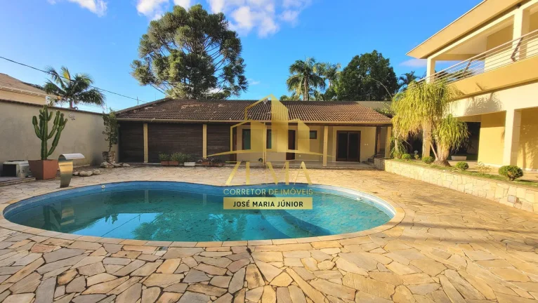 Imagem Sobrado Amplo, Alto padrão, 05qts (03 Sts), Piscina. 08 vagas, Vila Oliveir