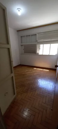 Imagem Vendo este lindo apto de 3 quartos no coração de Nova Friburgo.