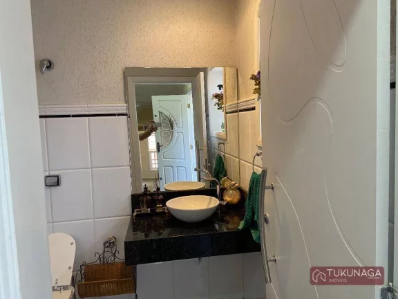 Imagem Sobrado com 4 dormitórios à venda, 507 m² por R$ 1.700.000,00 - Condomínio Alpes da Cantareira - Mairiporã/SP